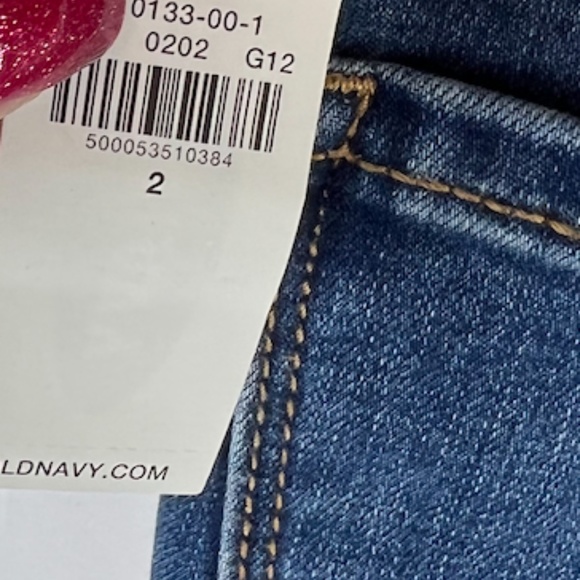 NWT: old navy Mid-Rise Distressed Rockstar Super Skinny Ankle Jeggings (2) $45 - Picture 12 of 13